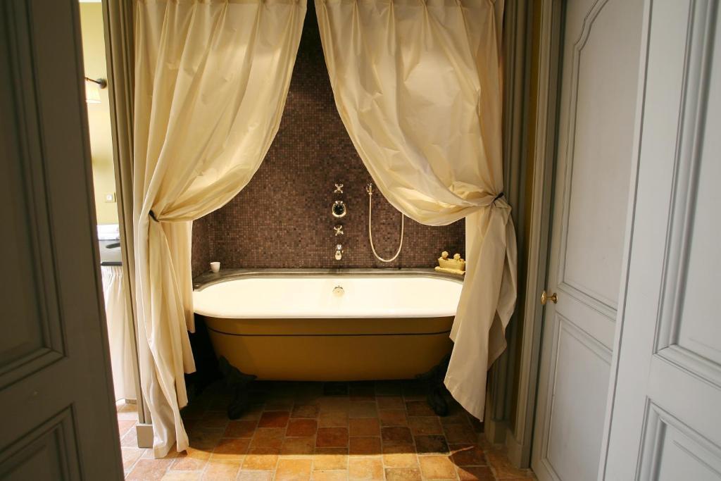 Relais Et Chateaux Michel Trama Puymirol Szoba fotó
